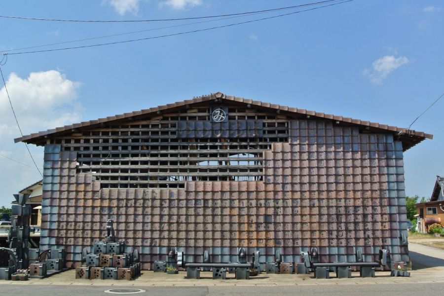 国内最北端の瓦産地！！丸三安田瓦工業で「安田瓦」の工場見学してきた／阿賀野市