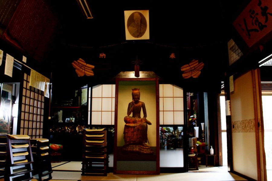 日本最後の即身仏に会える「観音寺」／村上市
