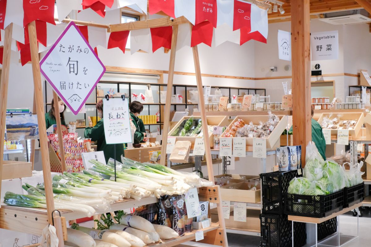 地元野菜や手作りのおかず、自家製パンなど、“やさしい”がたくさん詰まった道の駅たがみ／田上町