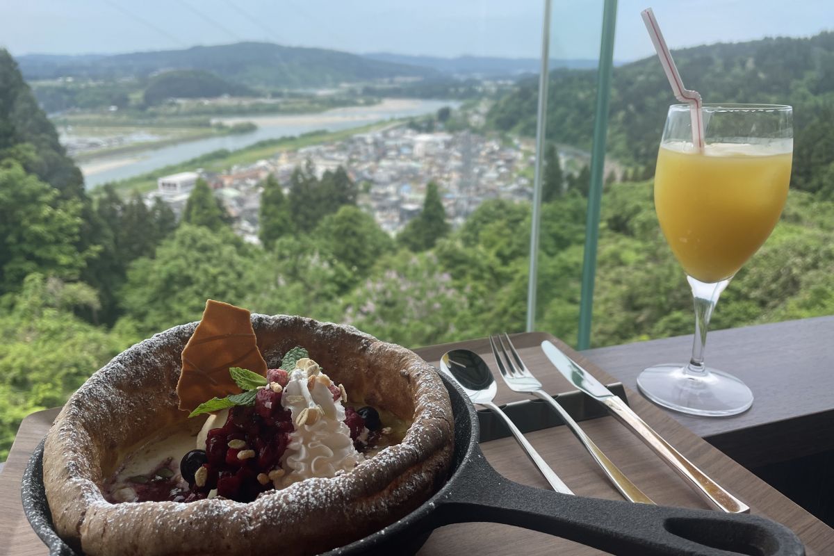カフェ好き女子必見！絶景スポットで楽しむドイツ風パンケーキ／長岡市