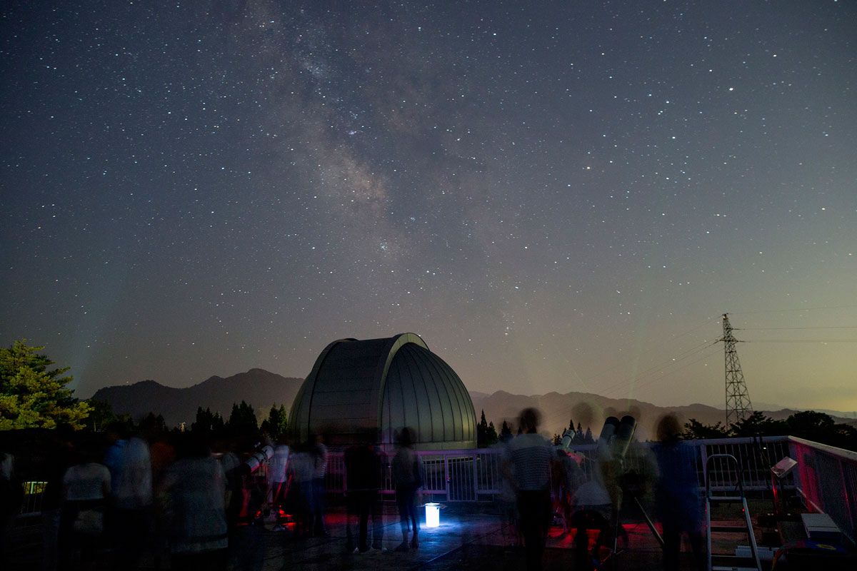 国内有数の「星の聖地」で宇宙のスケールを体感しよう！胎内自然天文館／胎内市