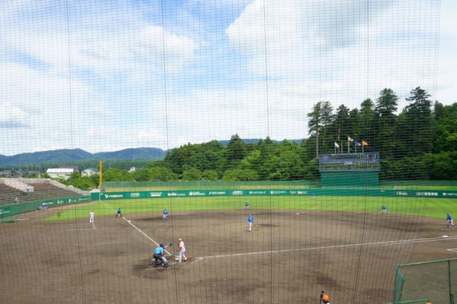 長岡市悠久山野球場