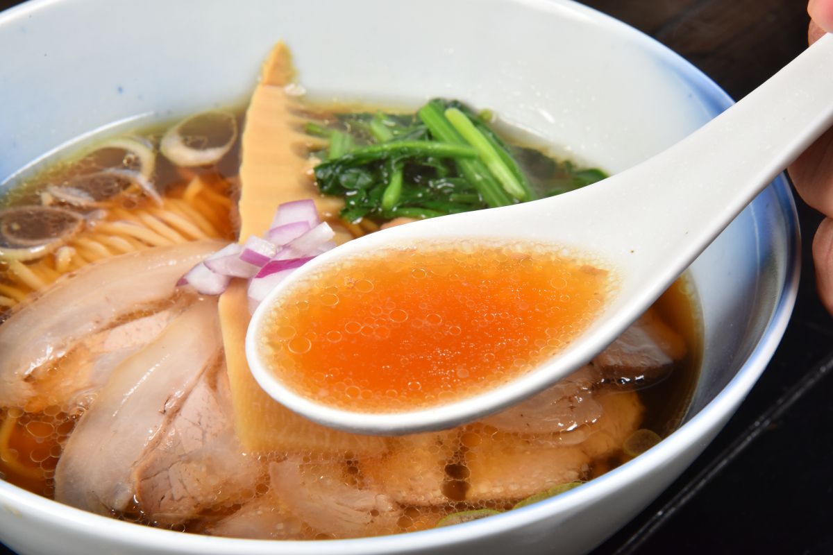 長岡生姜醤油ラーメン 新潟ラーメン伝道師が選んだ、体を芯から