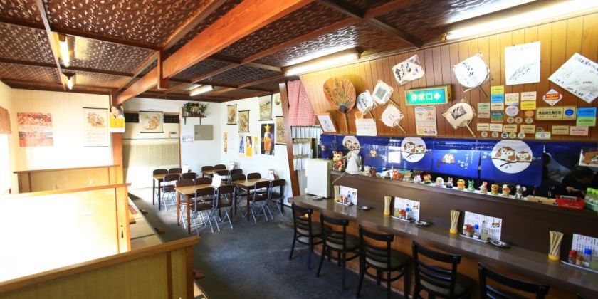 皮まで愛して 新潟のご当地グルメ 半身揚げ 旅の特集 公式 新潟県のおすすめ観光 旅行情報 にいがた観光ナビ