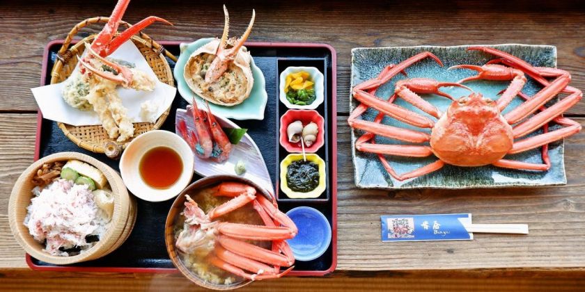 冬の贅沢 カニを食べに行こう 新潟でカニ料理を楽しめるお店 お宿 旅の特集 公式 新潟県のおすすめ観光 旅行情報 にいがた観光ナビ