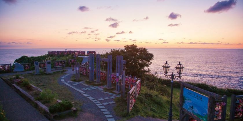 フォトジェニックの極み 絶対撮りたい日本海の夕日スポット10選 旅の特集 公式 新潟県のおすすめ観光 旅行情報 にいがた観光ナビ