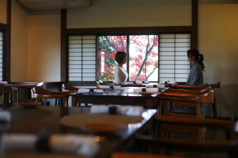 UOZEN