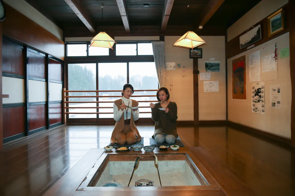 門出かやぶきの里