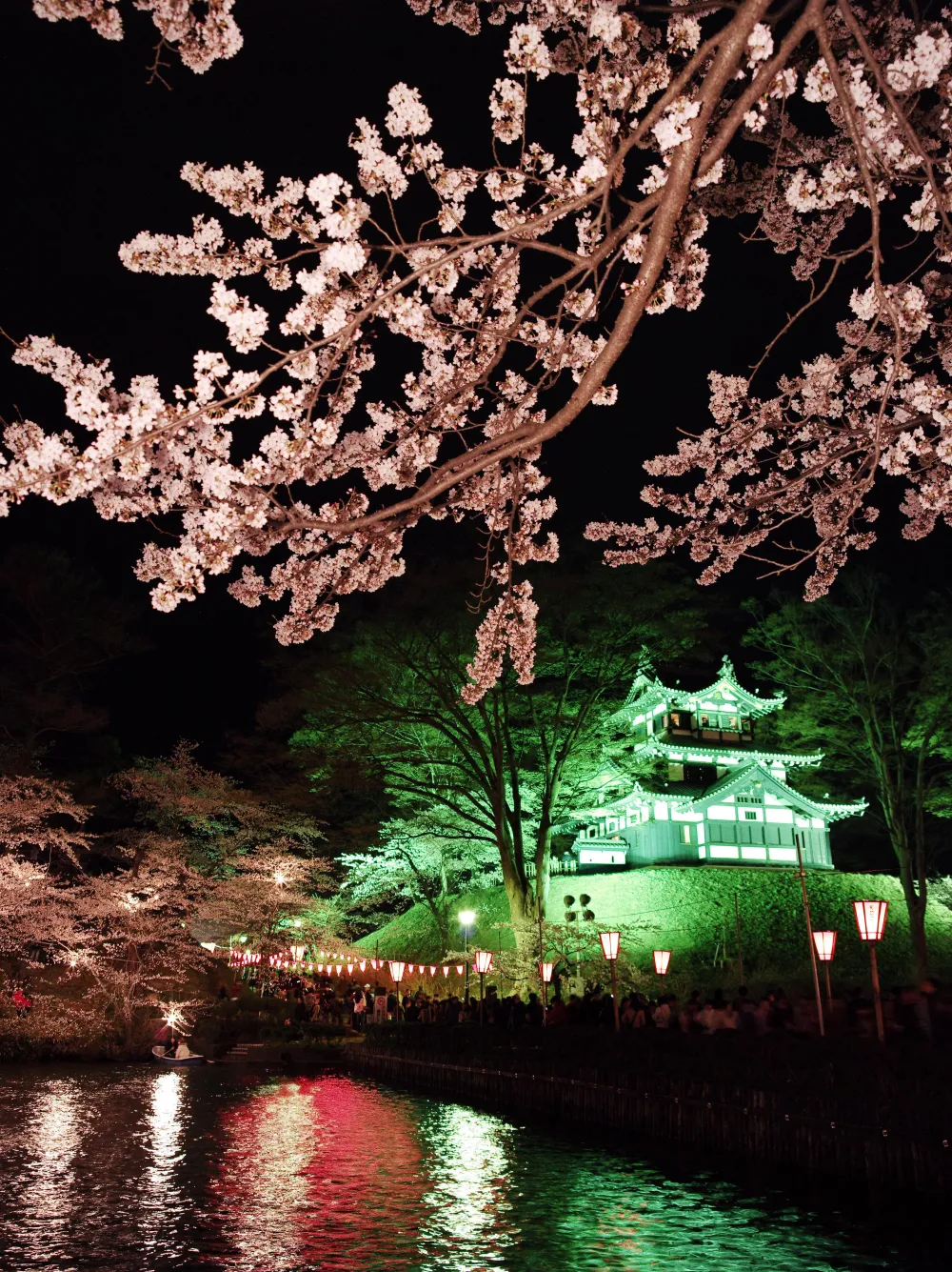 高田城址公園観桜会