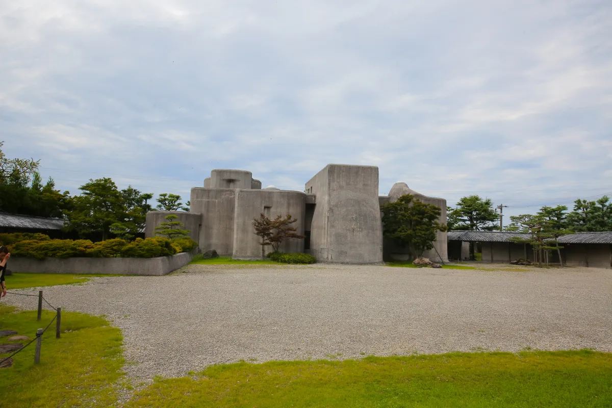 谷村美術館