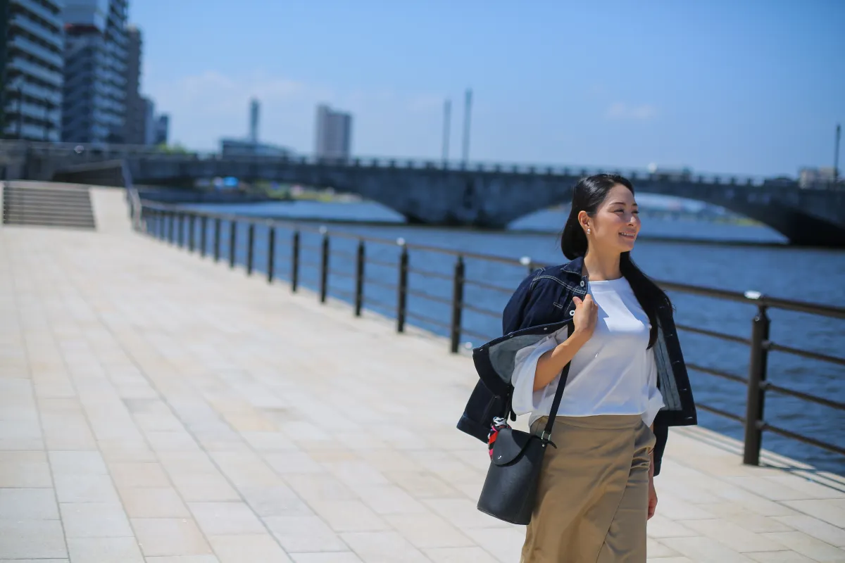 万代テラス