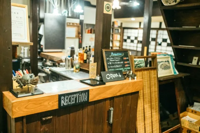 地元の人も楽しめるBarが併設された、「ゲストハウス&バー くく」が上古町にオープン!/新潟市