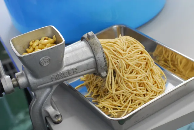 発酵食品「味噌」を作る体験をしてきた／新潟市