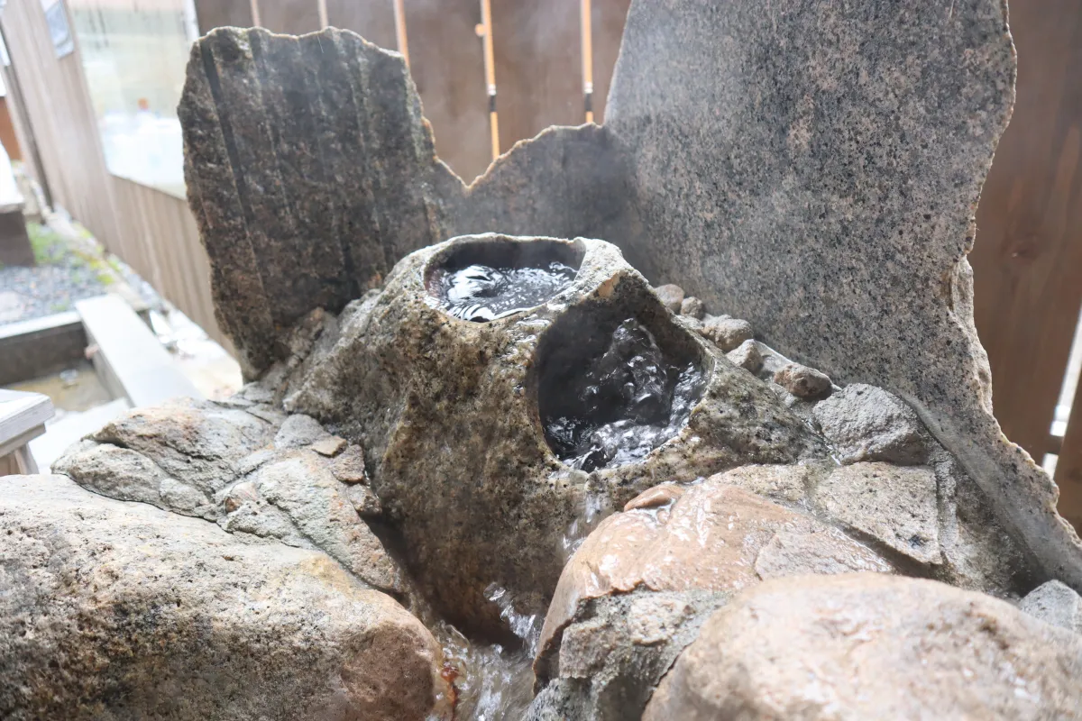 健康の源泉が湧く「村杉温泉」でひとやすみ。／阿賀野市