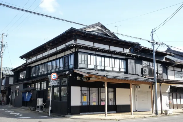 白根の大凧合戦会場すぐ近く!築約100年以上の古民家をリノベーションした「ゲストハウスぐーぐー」/新潟市