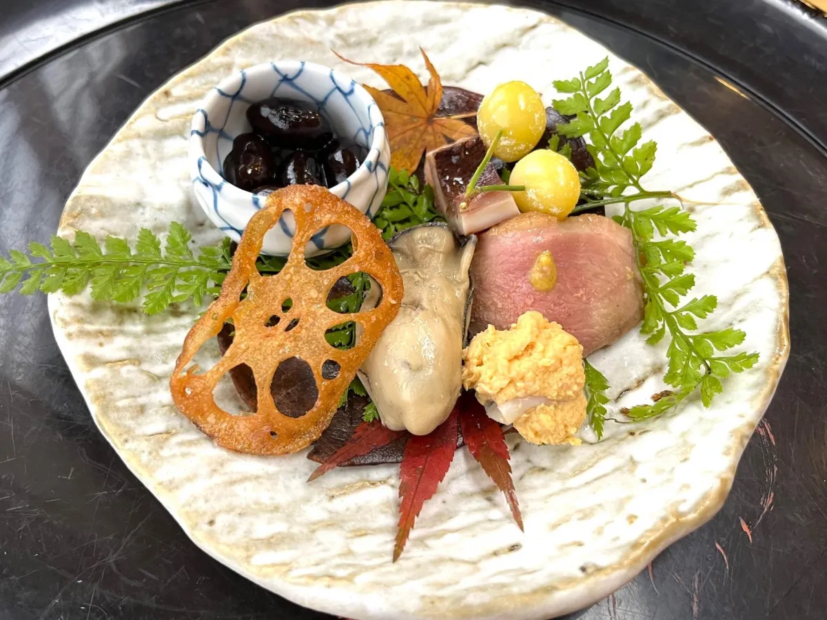 岩室温泉にある、温泉並みにアツい食の交差点！【後編】秀石菴・ネファラ・角屋悦堂／新潟市 
