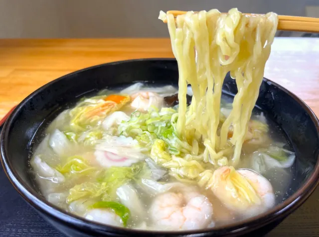 トロける魅惑の一杯！新潟6大ラーメンを目指す「阿賀町あんかけラーメン」を食べてみた／阿賀町