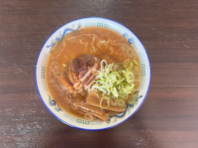 【これからは新潟６⼤ラーメンの時代か!?】こってり？  まろやか？上越妙⾼とんこつラーメンを⾷す！②　松茶屋／妙⾼市