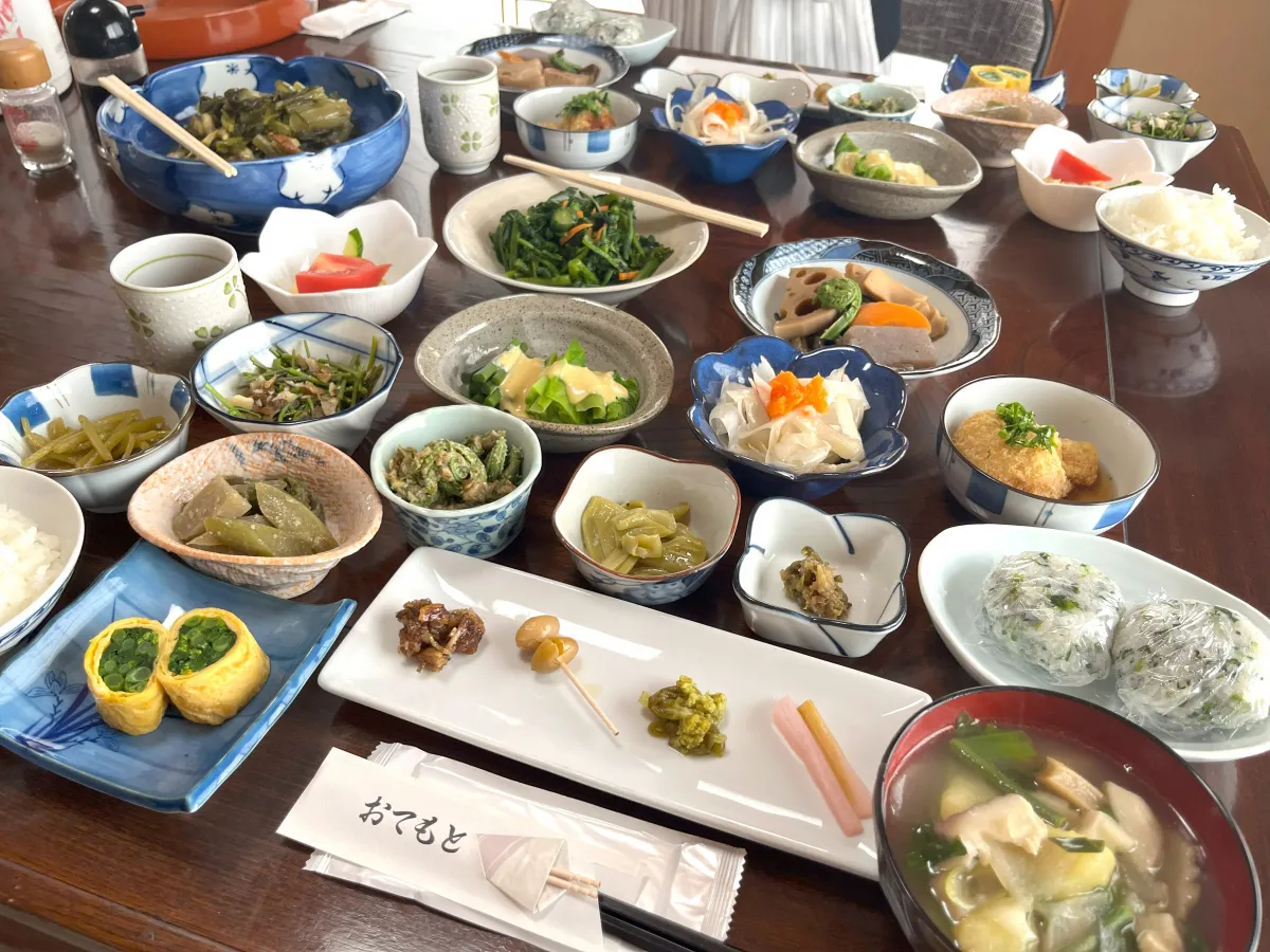 まるで食いだおれ～！　農家民宿「新助」で出会った絶品日帰りランチ／小千谷市