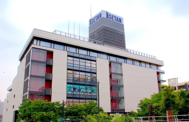 【祝・新潟伊勢丹開店40周年記念企画】世代を越えて愛される老舗百貨店〜こころが向かう場・新潟と生きる伊勢丹の魅力〜/新潟市