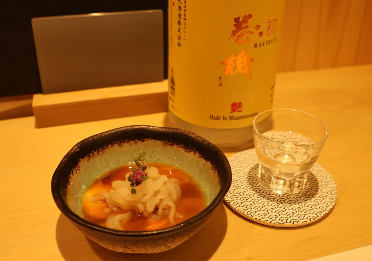 「口のなかが、幸せ……」酒どころ海鮮どころ米どころの新潟で、日本酒と絶品お寿司を楽しむならここ！大漁ずし長岡店の日本酒ペアリングコース料理「花」で贅沢な時間を満喫／長岡市