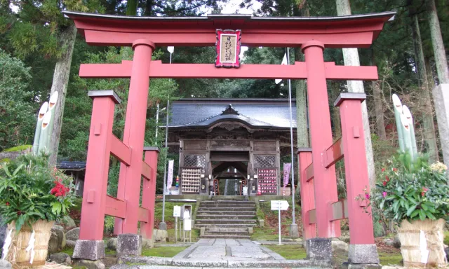 地域に愛されるパワースポットでパワーをチャージして、瓢湖で水鳥を眺める癒しドライブ／阿賀野市