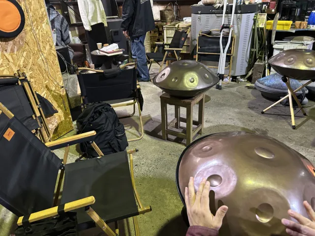 新潟で製作される楽器ハンドパンの工房「響楽舎」と「Bloomy cafe&bake」を訪ねて/燕市