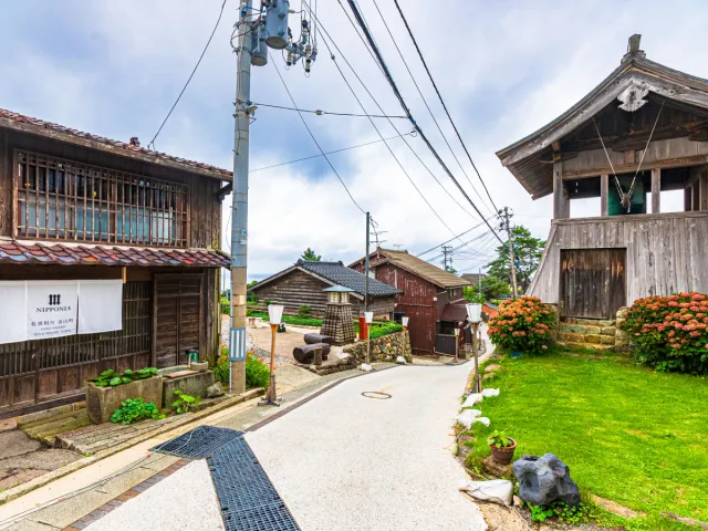 【後編】佐渡金山の町がまるごとホテルに?!　「NIPPONIA佐渡相川 金山町」で心に深く刻む旅／佐渡市