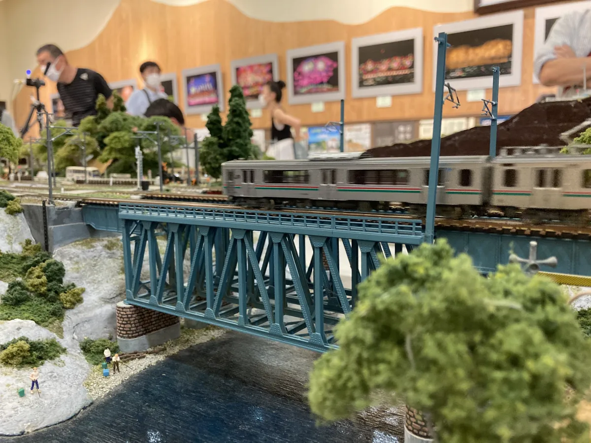 鉄道模型ジオラマのミニチュアの世界へご案内「鉄道ジオラマ新潟」「いわむろや」「ホビーロード」／新潟市