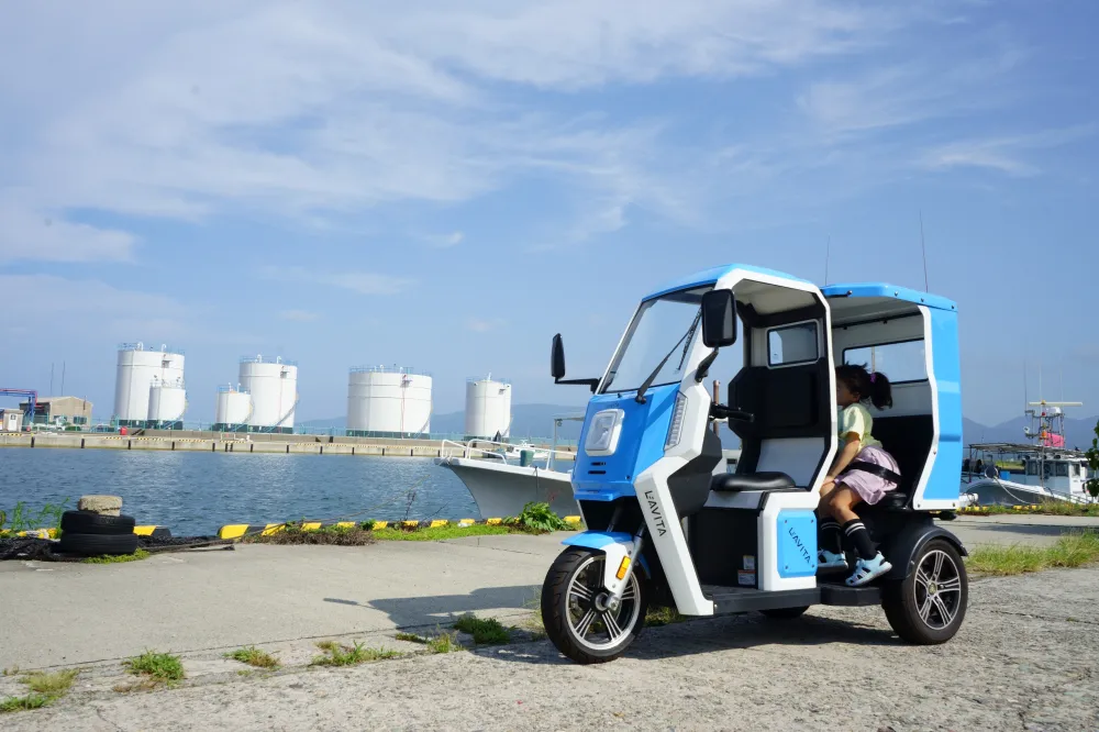 佐渡両津をEVトライク電動三輪車で散策!港から5キロ圏内のおすすめスポット/佐渡市