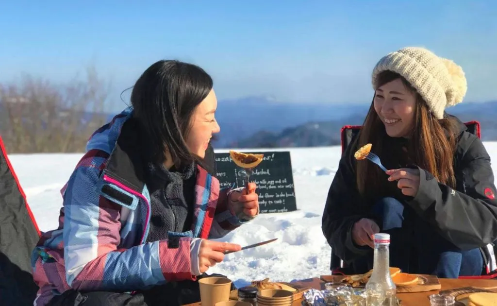スノーアクティビティプログラム in スノーランドつまり里山と雪を楽しむ2日間