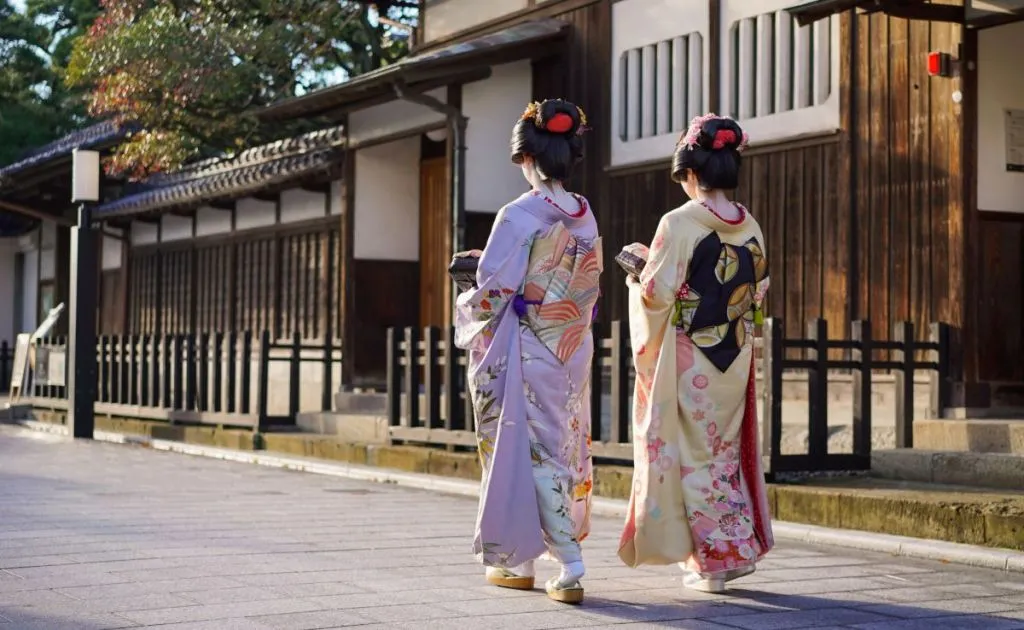 京都・祇園と並ぶ花街「古町」や大河をめぐり 感性を磨く新潟・阿賀の2Days