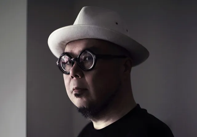 田中知之 Tomoyuki Tanaka