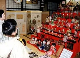 町屋の人形さま巡り
