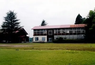 勝穂小学校