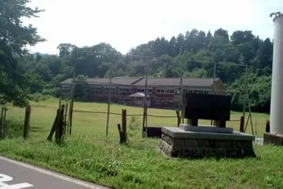 旧南中学校