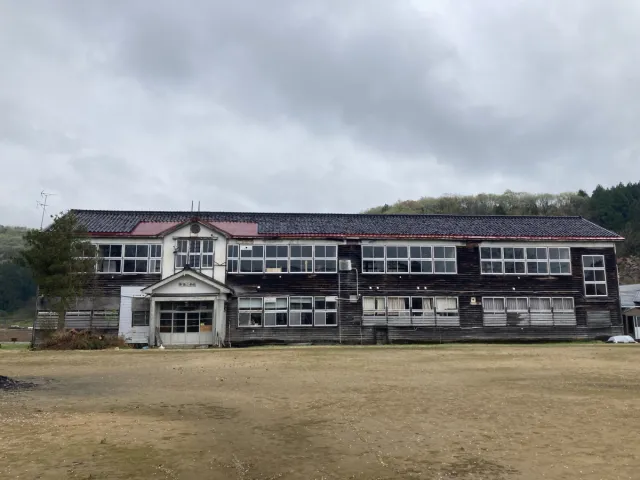 別俣農村工房　田舎の学校きらら（旧別俣小学校）