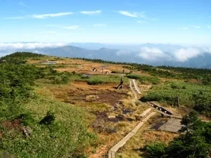 苗場山