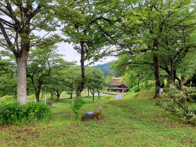 門出かやぶきの里