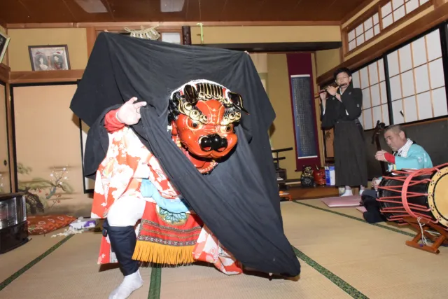栃尾「岩戸舞」