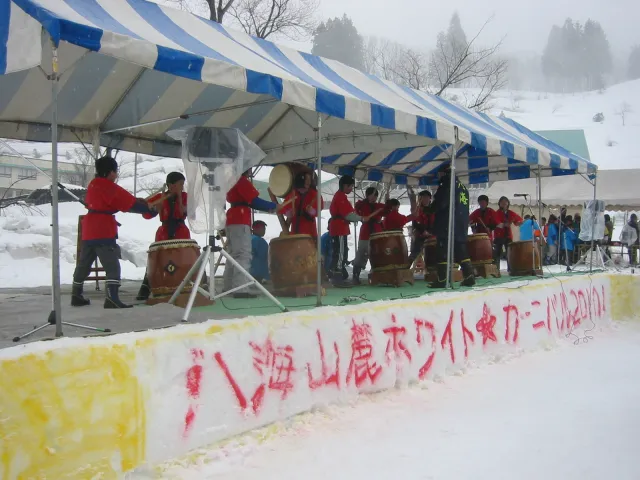 八海山麓スキー場ホワイトカーニバル