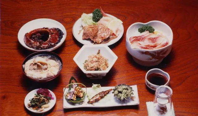 村松の鯉料理