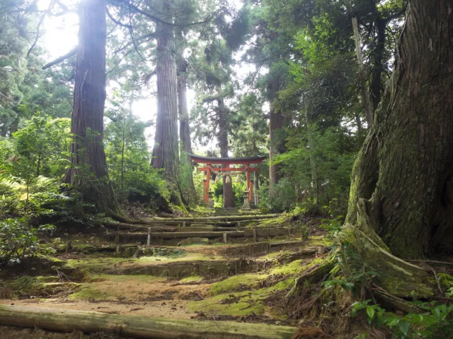 石動神社