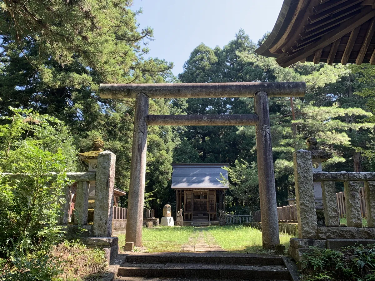 悠久山招魂社