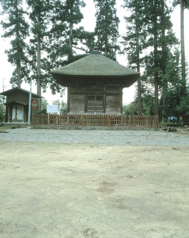 魚沼神社阿弥陀堂