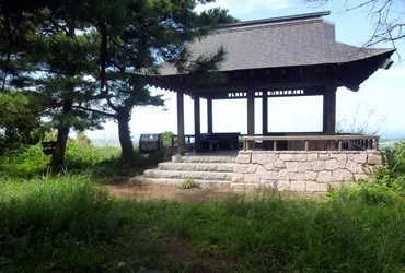 鳥坂城跡展望楼