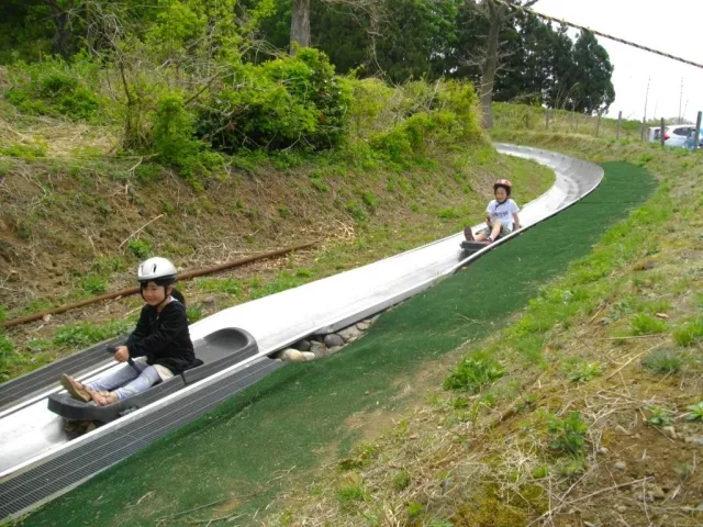 尾神岳スーパースライダー（ボブスレー）