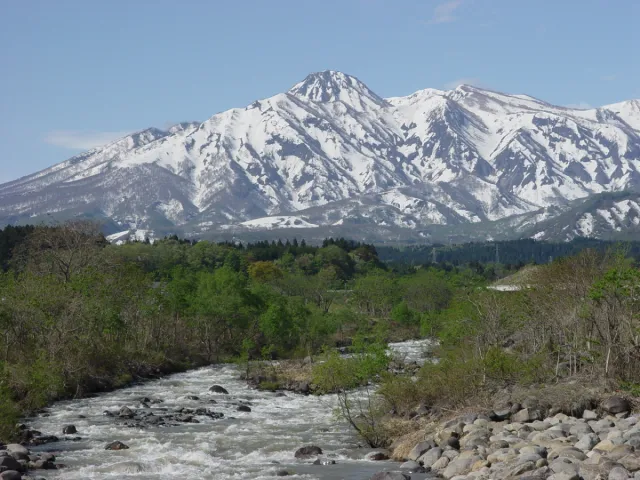妙高山