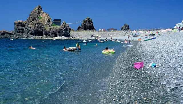 入崎海水浴場