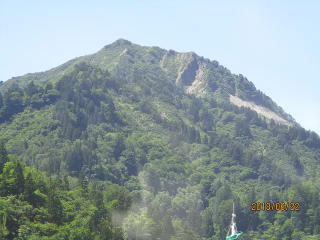 俎倉山・俎倉山登山口